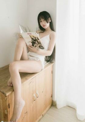 欧美精品午睡沙发_4K高清在线观看