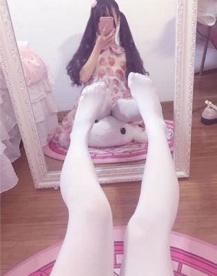 美女隐私秘裸体无挡胸_4K影视在线观看